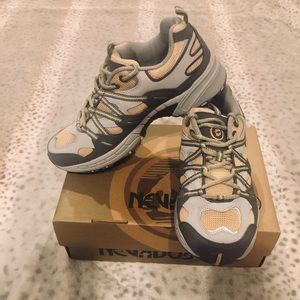 New Nevada’s Trail Running Shoes Gray/Yellow
